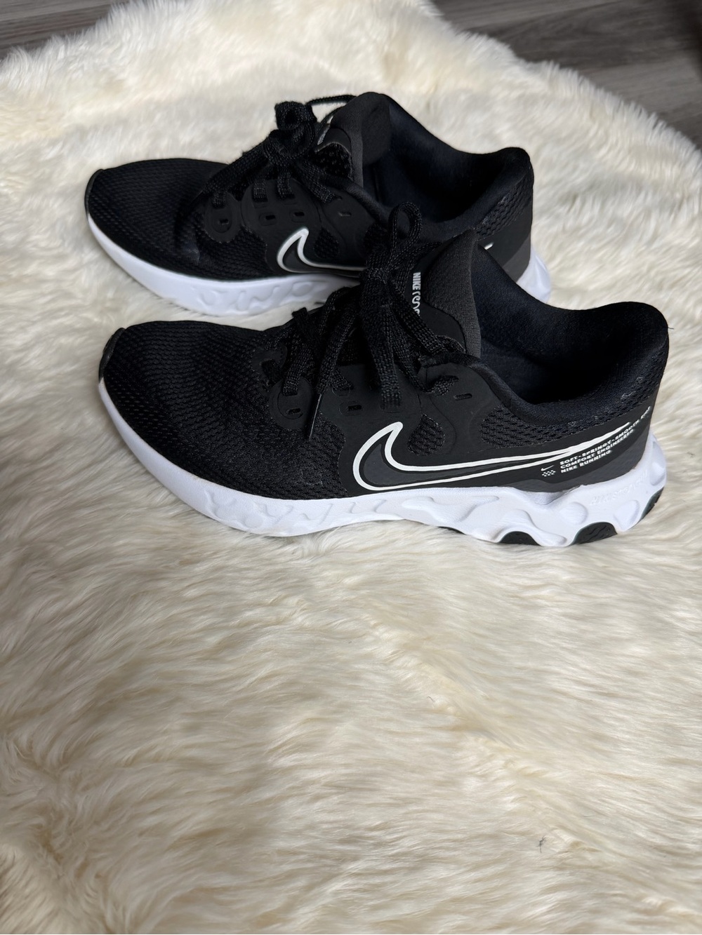Nike Black Interior Cushioned Sneaker